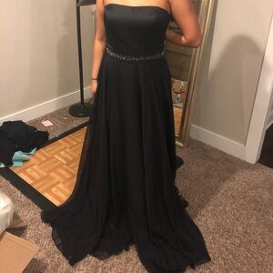 Black Sherri Hill Gown